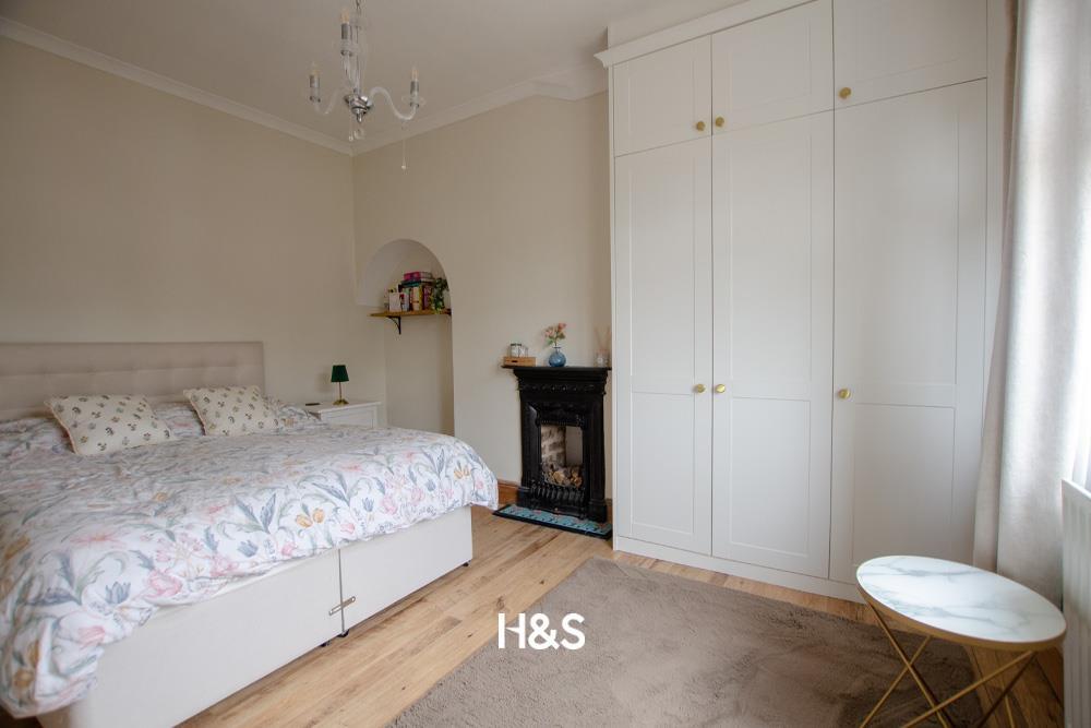 10 Hamlet Road -bed11.jpg