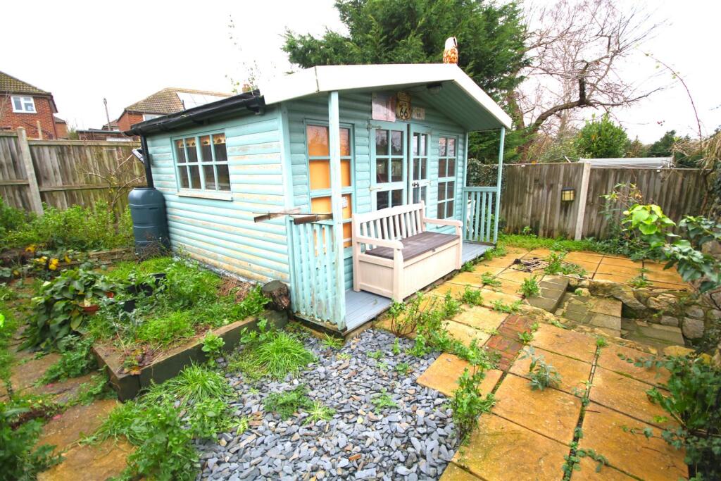 Summer House b.JPG