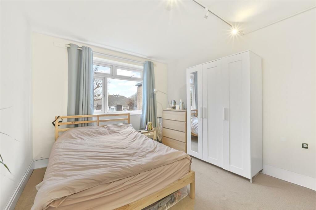 PRENTICE COURT,9.jpg