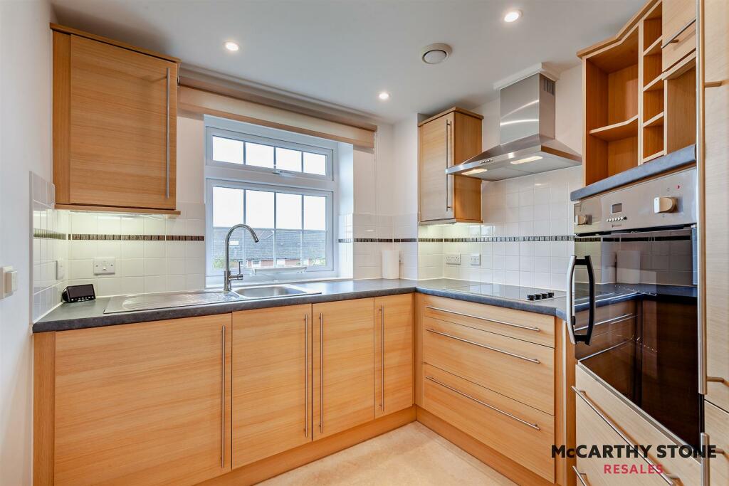 8618823-interior09-800.jpg