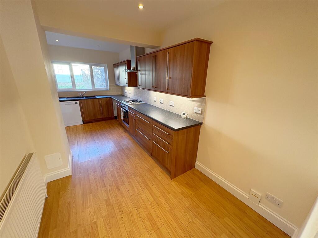 Kitchen_Breakfast room (1).jpg