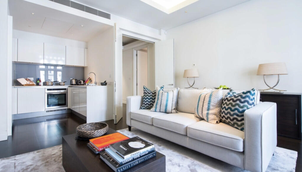 Screenshot 2025-1...