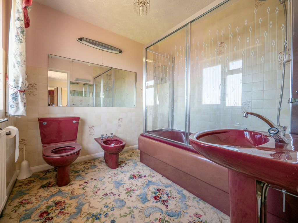 20240814_12490435...