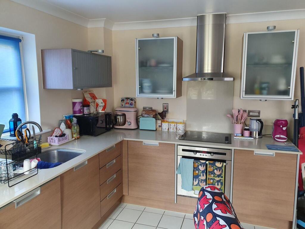 Kitchen....jpg
