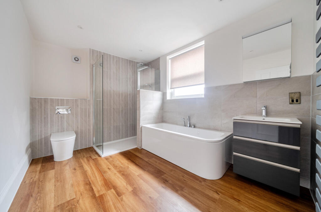 1354348-9-68c1afd...