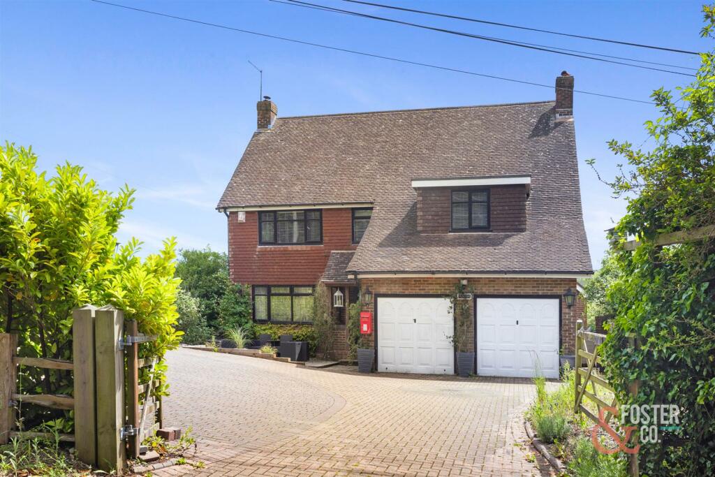 Church Lane, Kingsley, 9-032.jpg