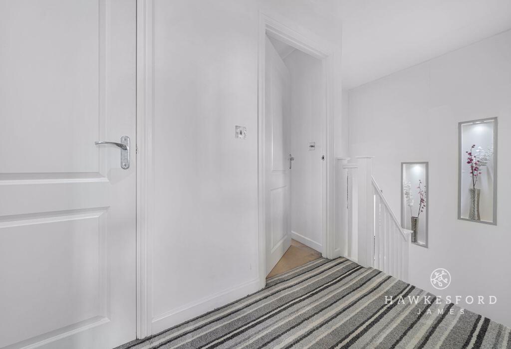 Ringlet Grove, Iwade - First-floor landing