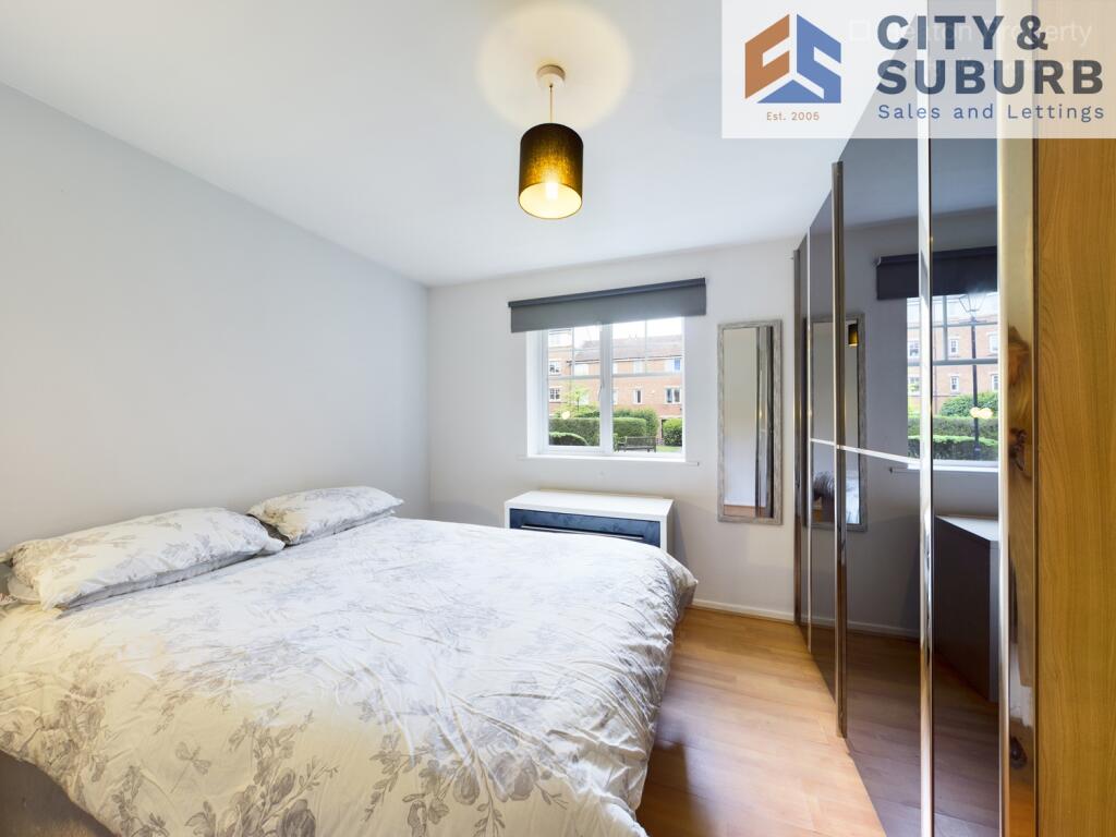 RC10 Bedroom 1 (1)
