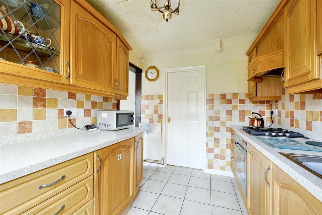 Kitchen_3.jpeg