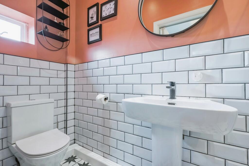 En-suite Shower Room