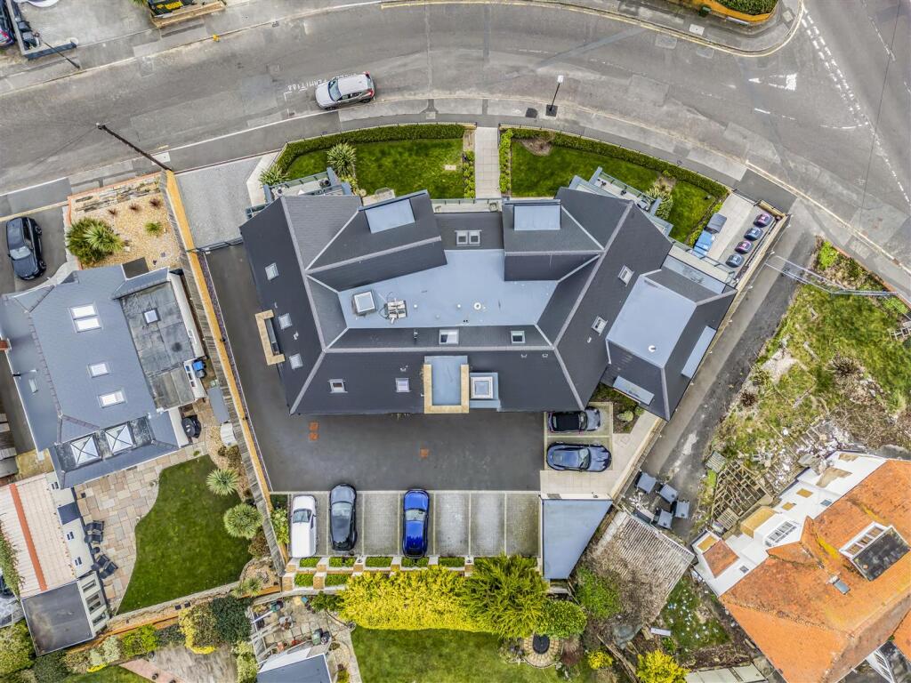 Flat 9 Meraki-Aerials-PorticoMarketing-SaxeCoburg-