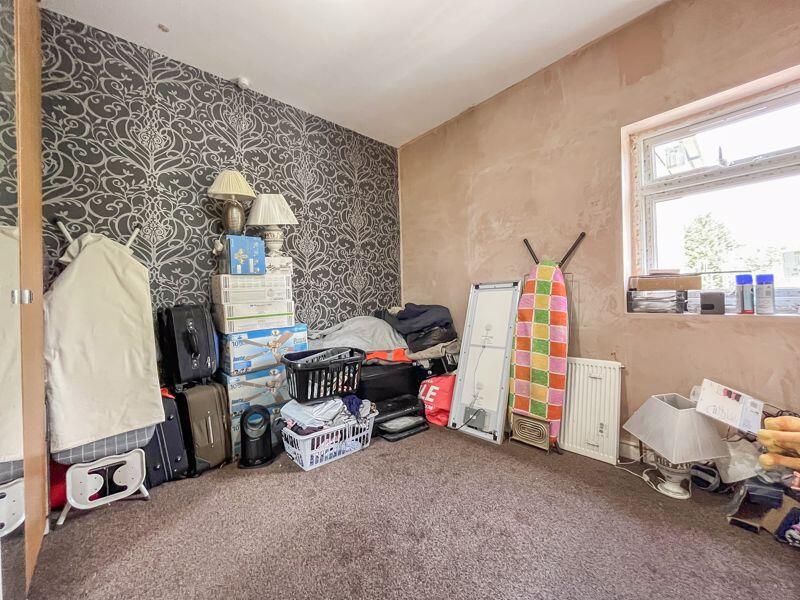 BEDROOM FIVE