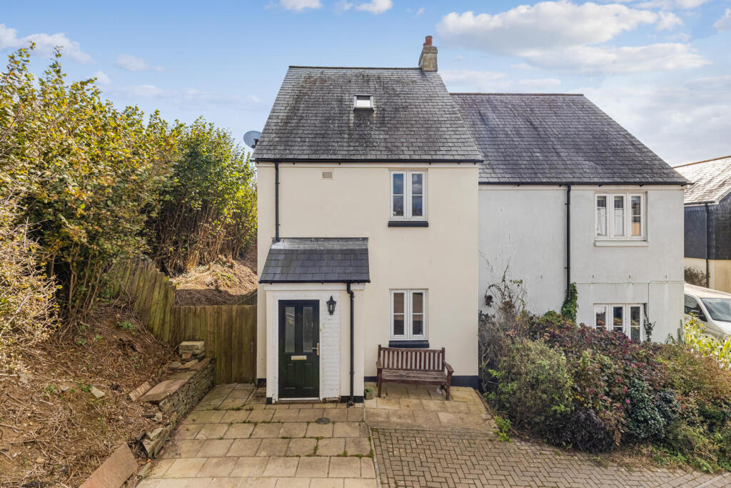 A02 - 15 Lister Way, East Allington - 250926.jpg