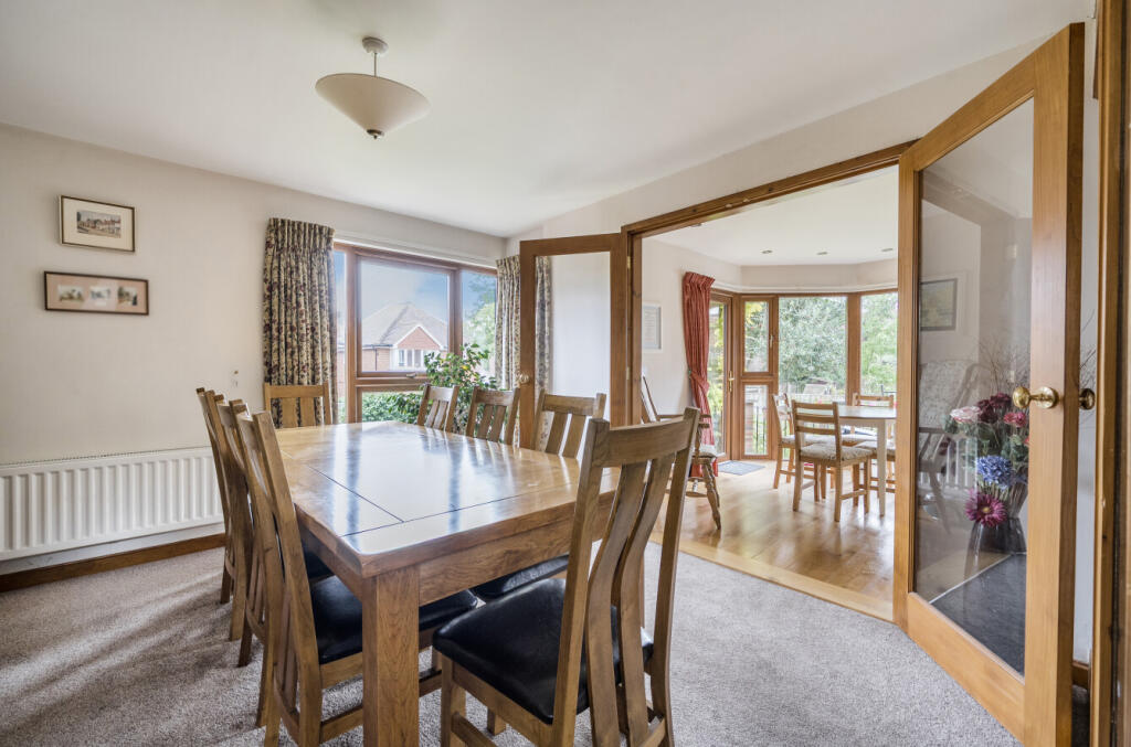 1356053-29-68cab5...