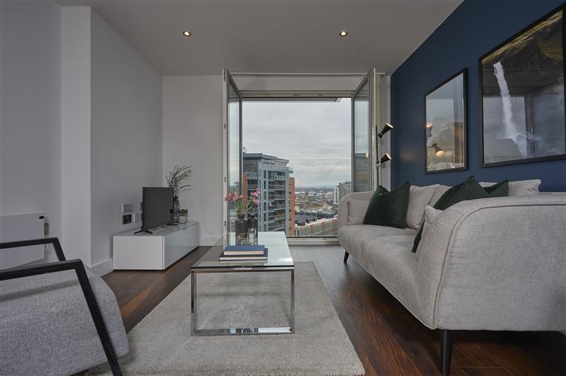 JLL Apartment 180...