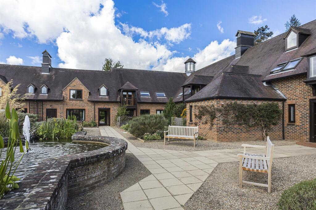 Communal Grounds
