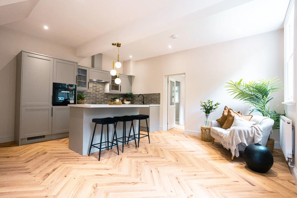 Derby_Property_Ho...