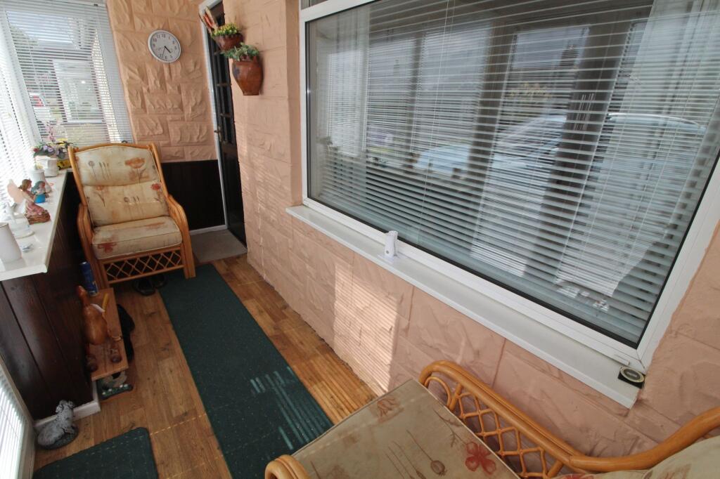 Entrance / Porch