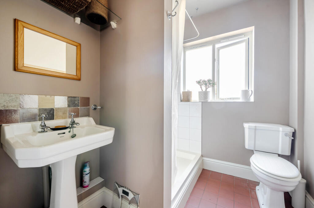 1330632-17-68933a...