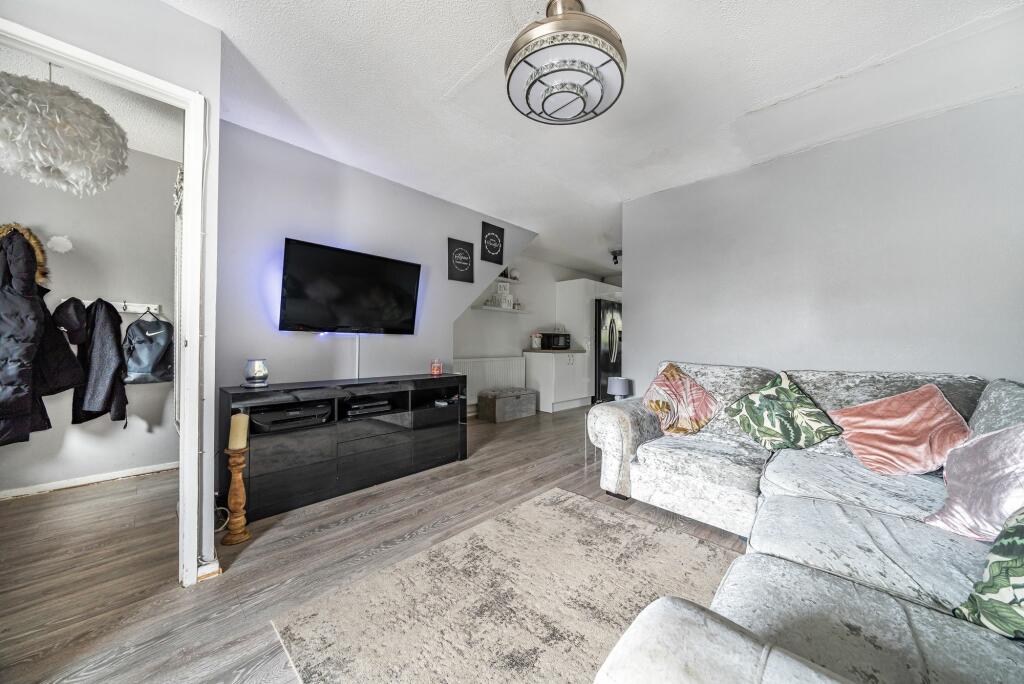 Living Room (3)