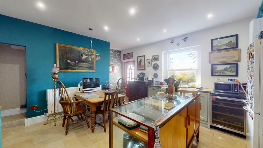 Dining Kitchen