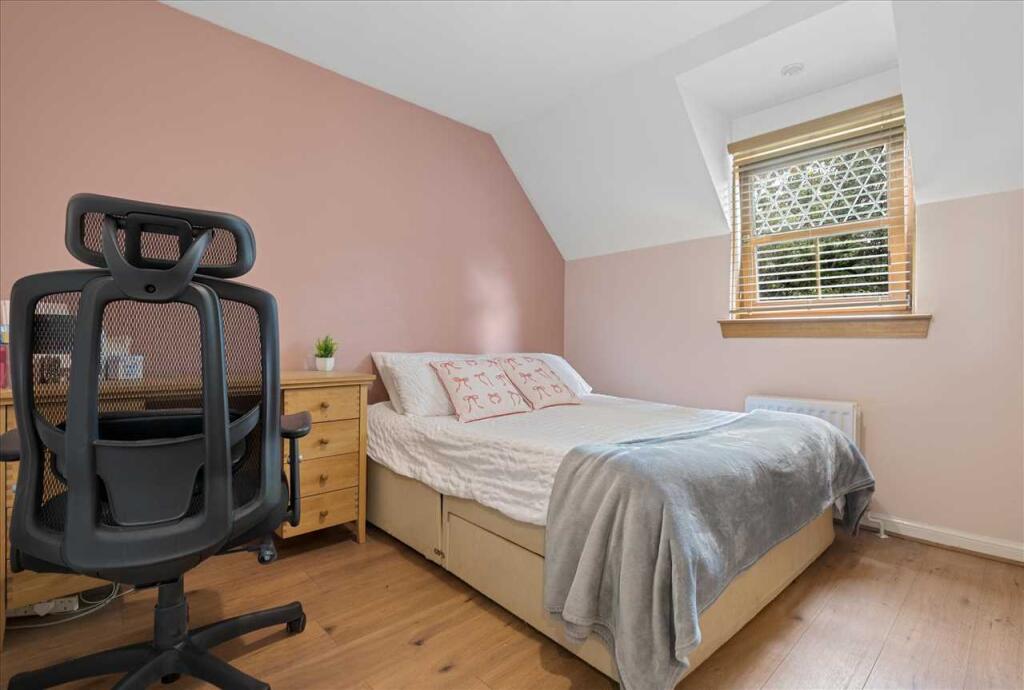 Bedroom Two (1)