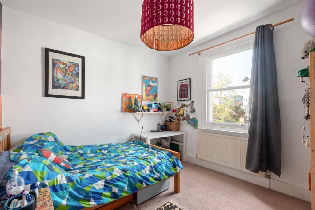 47 Church Path Ph7.jpg