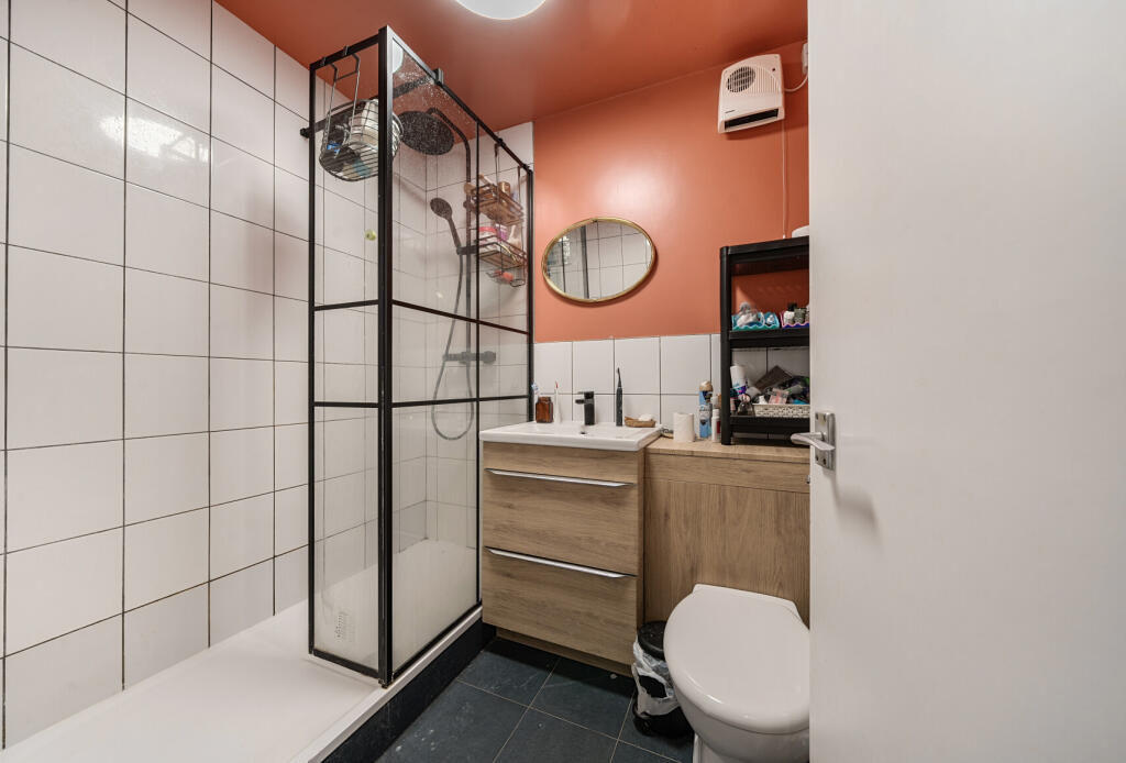 1298503-14-683f24...