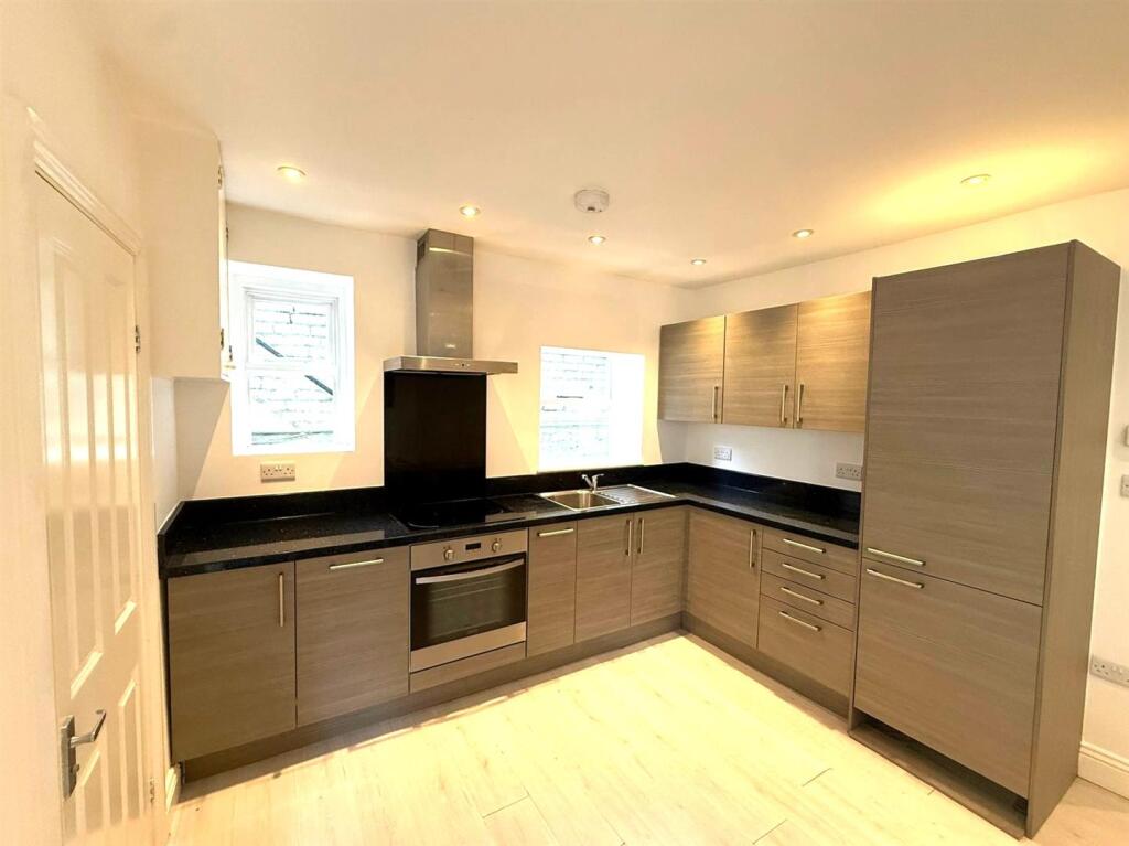 Kitchen .jpg