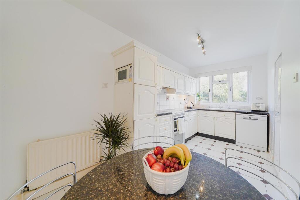 Breakfast Kitchen