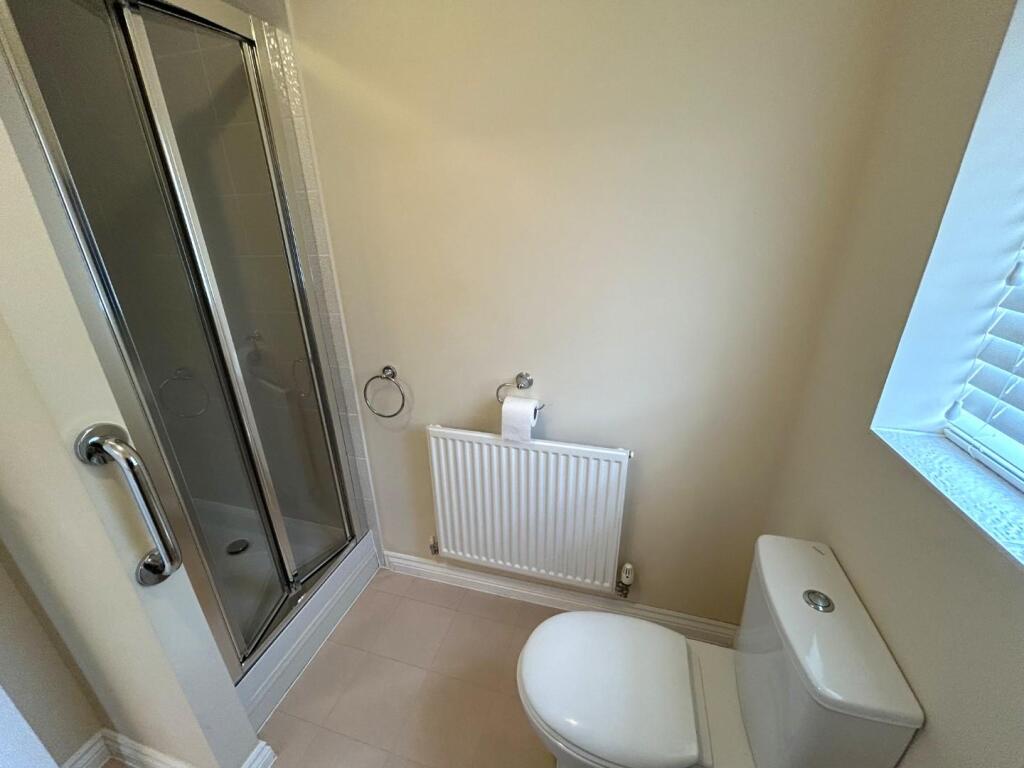 Master En-Suite