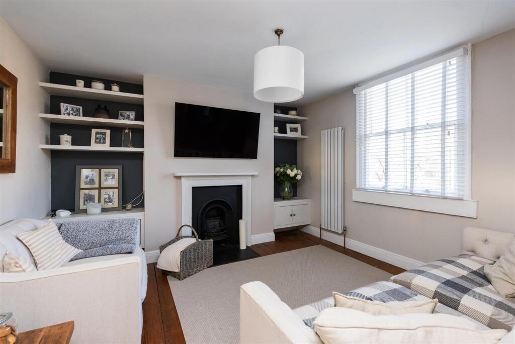 Sitting Room.jpg