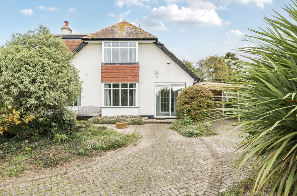 1359301-1-68ee1d7...