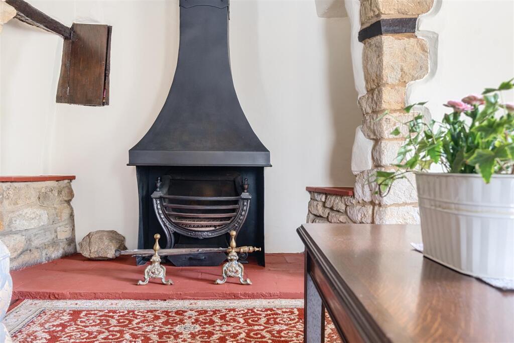 Horseshoe Cottage, 17 Greenside, Wappenham (13).jp