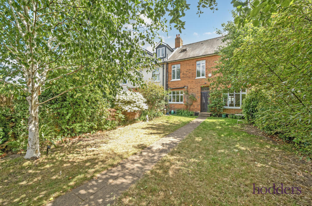 64e161fb-f8ca-441...