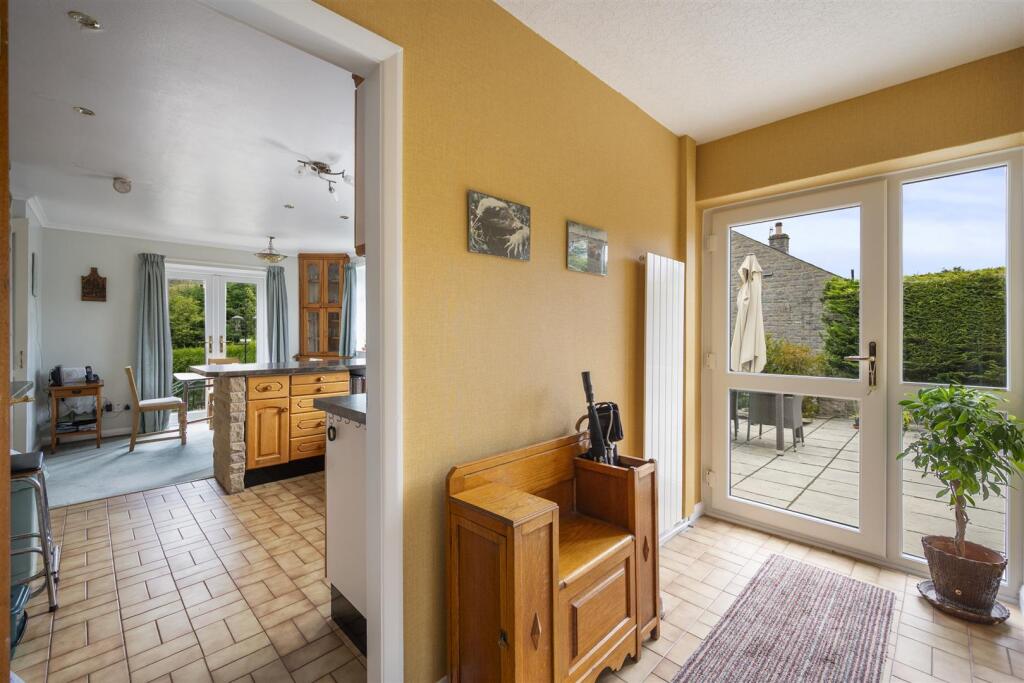 Saxton Mee Edgestones 0043.jpg