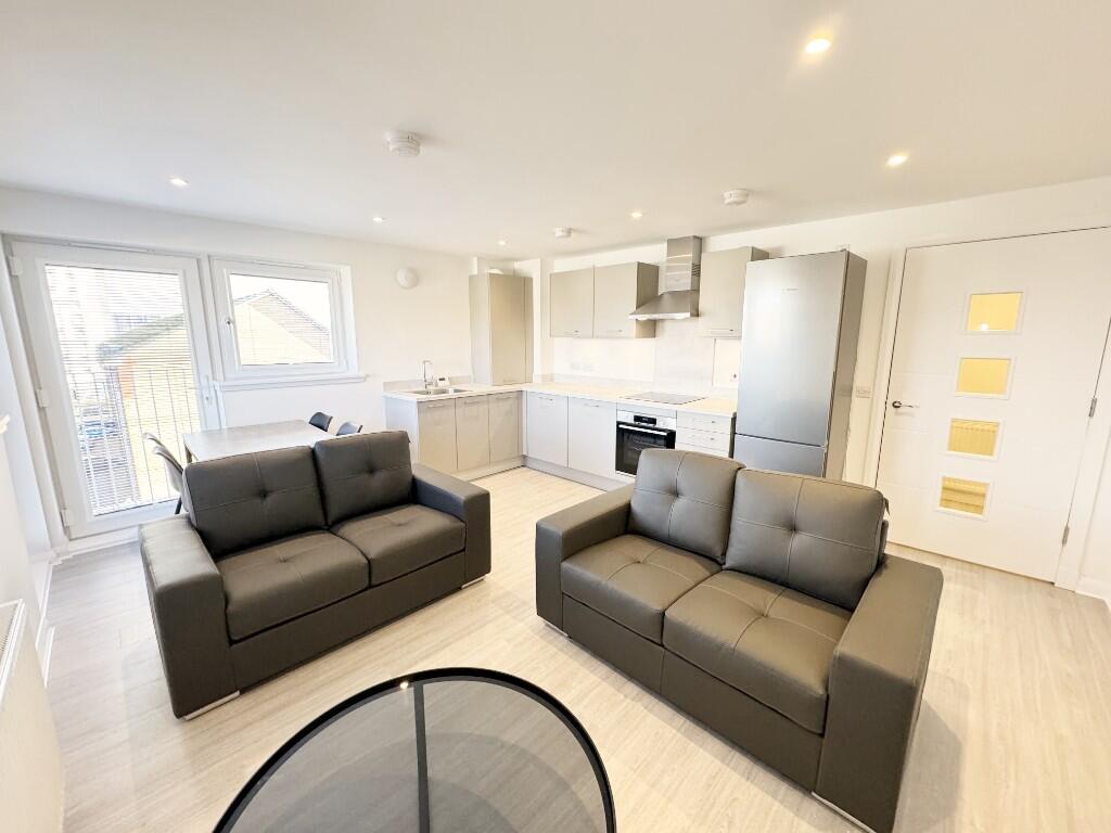 Lounge 2