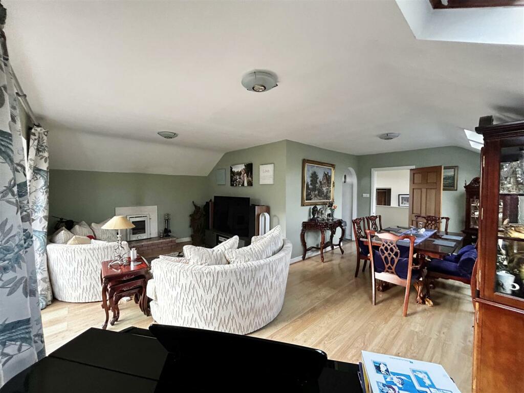 Lounge &amp; Dining Room (4).jpeg