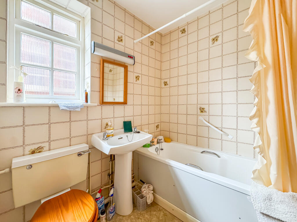 20250822_161401576_iOS_edited