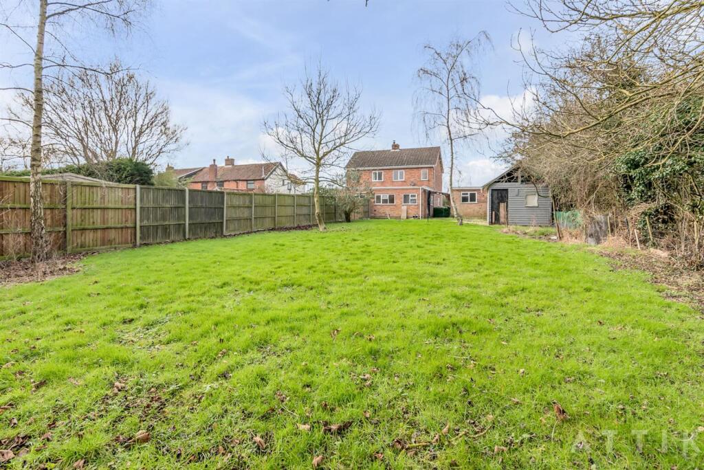 2 Meadow Farm Cottages Broadway Halesworth IP19 8Q