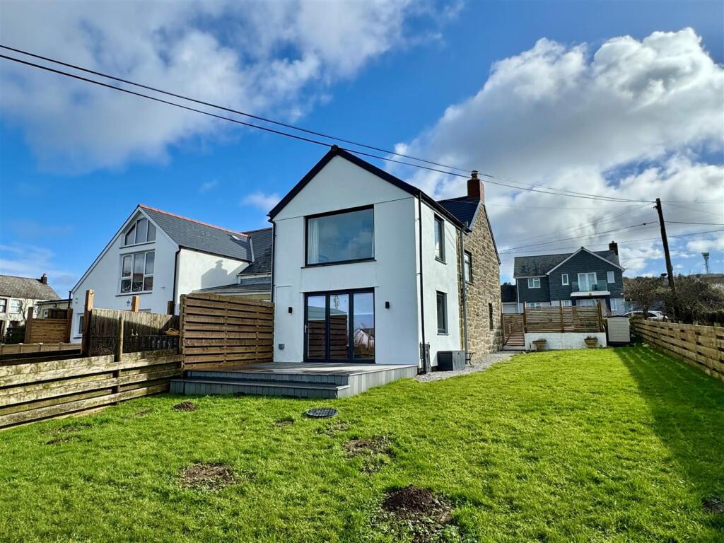 4 Higher Fraddon Garden