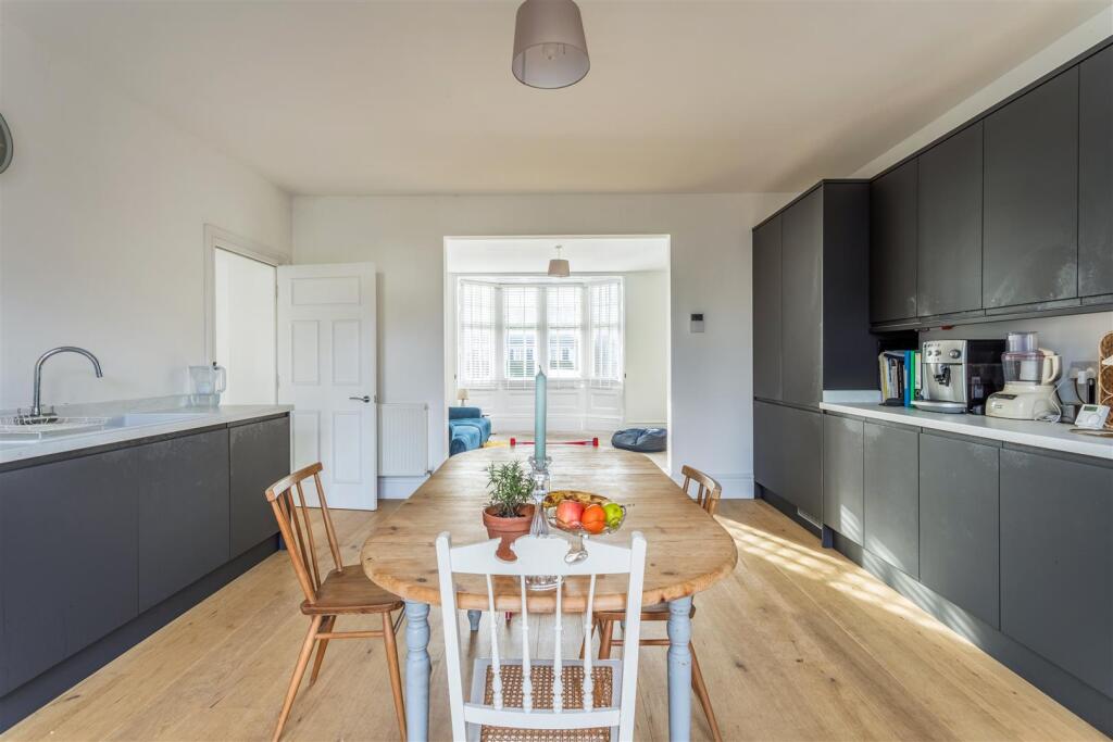 340 Dyke Road -10.jpg