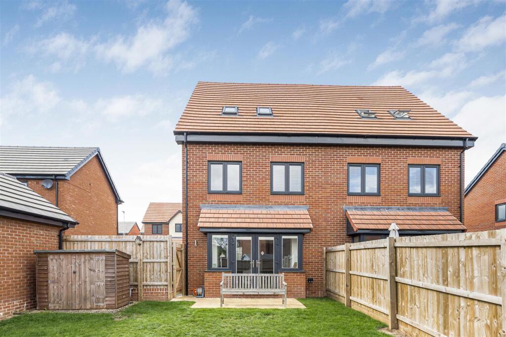 16 Linden Way