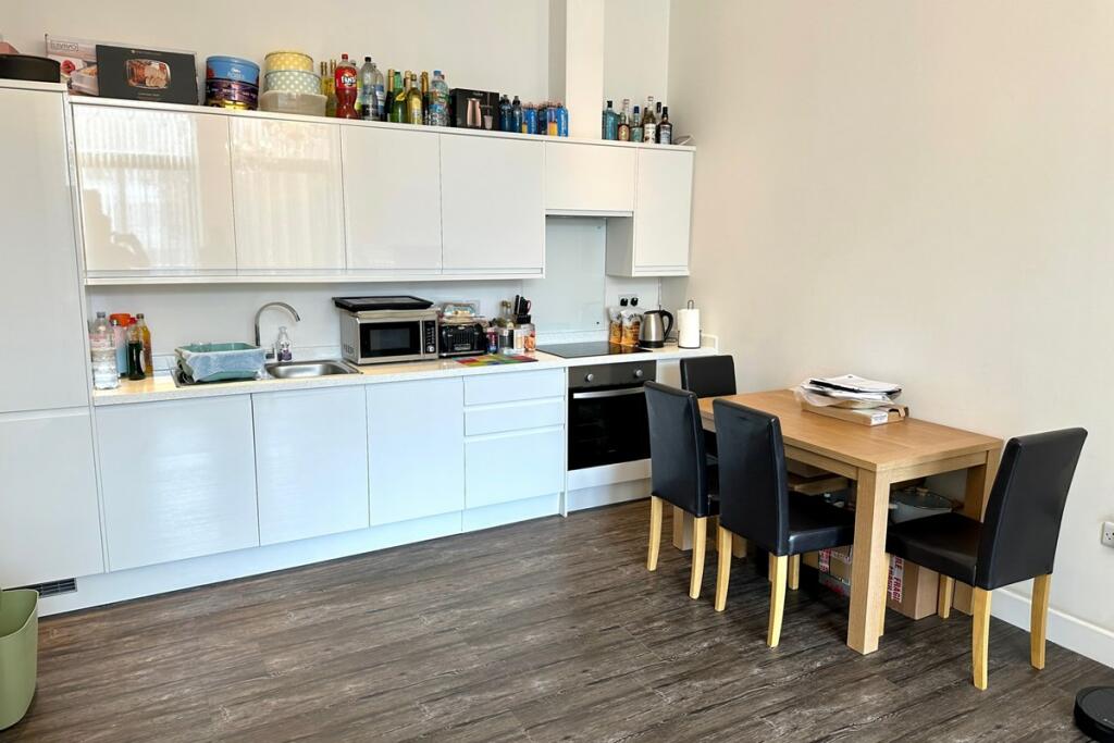 Kitchen area
