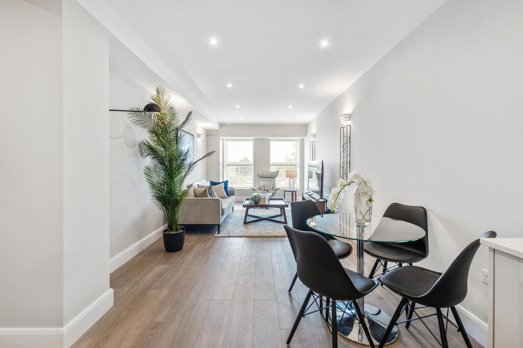 Plot 1 Show Flat