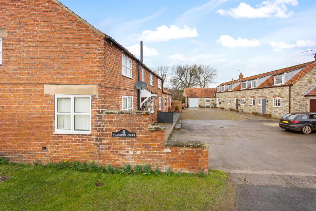 2_Wildsmith_Court-13[1].jpg
