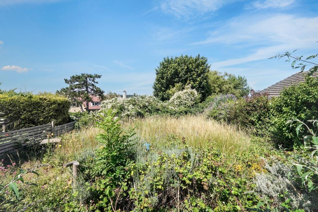 2 The Freedown, St Margaret's at Cliffe, Dover CT15 6BD