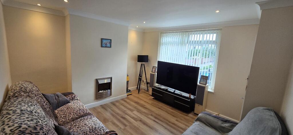 WhatsApp Image 2025-08-18 at 10.23.38_75f8c478.jpg