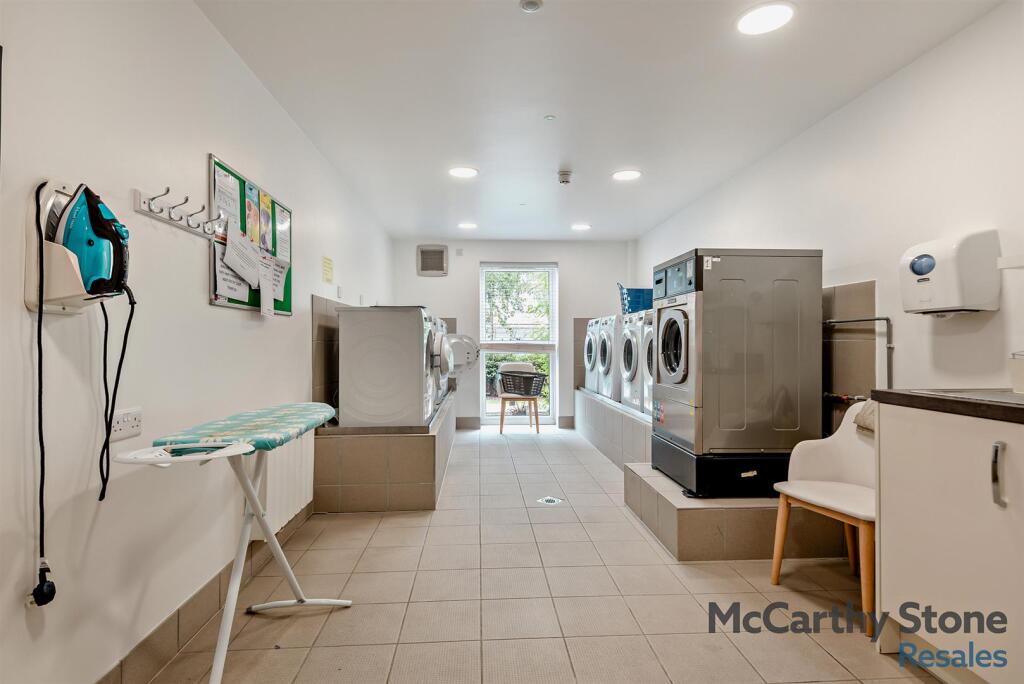 8660553-interior01-800.jpg