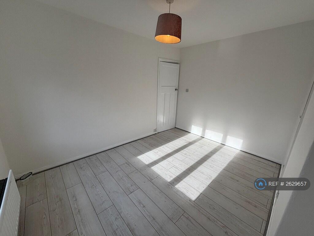 Double Bedroom 2